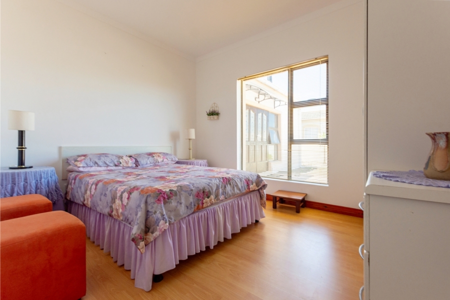 3 Bedroom Property for Sale in Country Club Western Cape